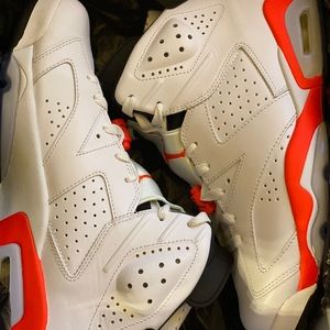 Nike Air Jordan 6 Retro - white/infrared